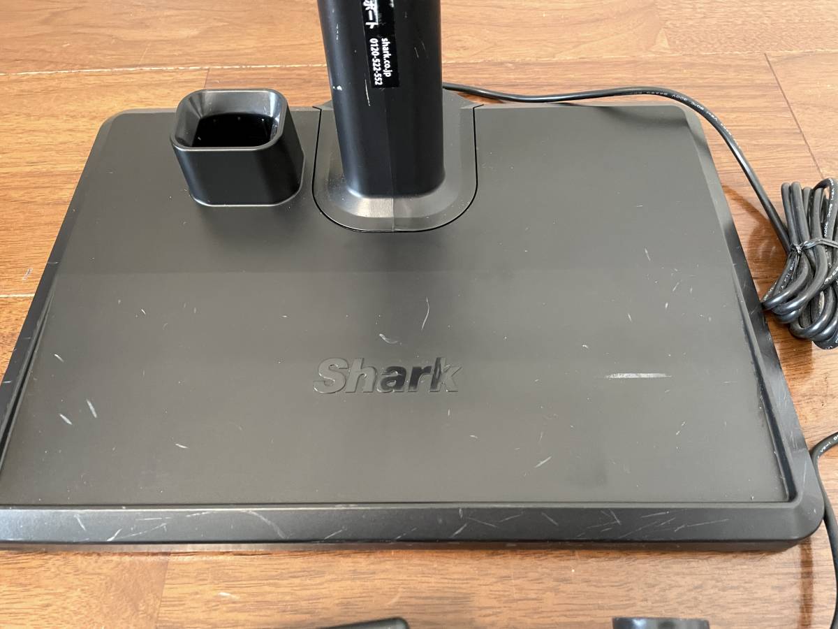 中古 Shark(シャーク) EVOPOWER SYSTEM STD コードレス 中古 Shark(シャーク) EVOPOWER SYSTEM STD コードレス