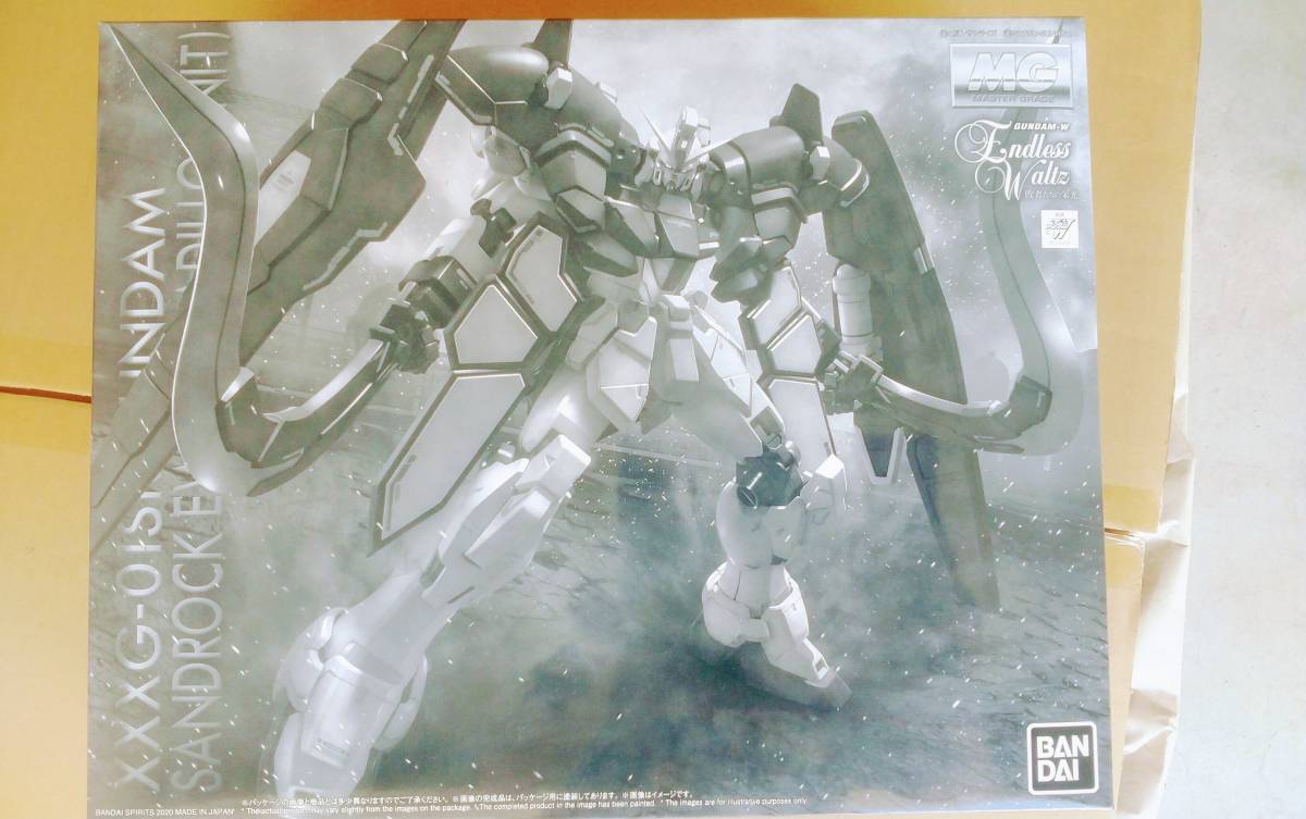 MG 1/100 ガンダムサンドロック EW アーマディロ装備 新機動戦記ガンダムW EW 敗者たちの栄光 ガンプラ