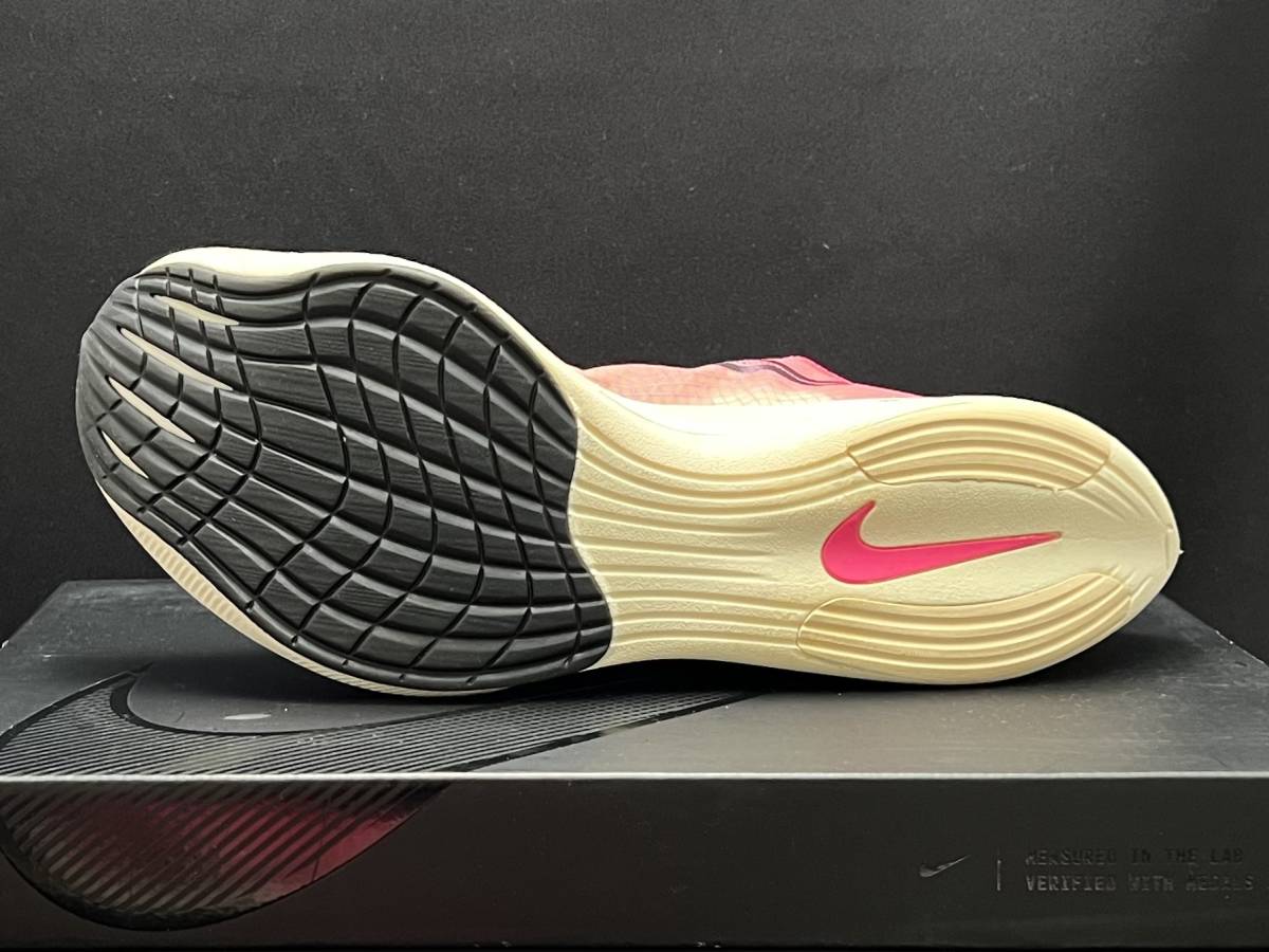 【極美品】ナイキ ズームX ヴェイパーフライ ネクスト% NIKE ZOOMX VAPORFLY NEXT% 27.5cm シューズバッグ・箱付き_画像6