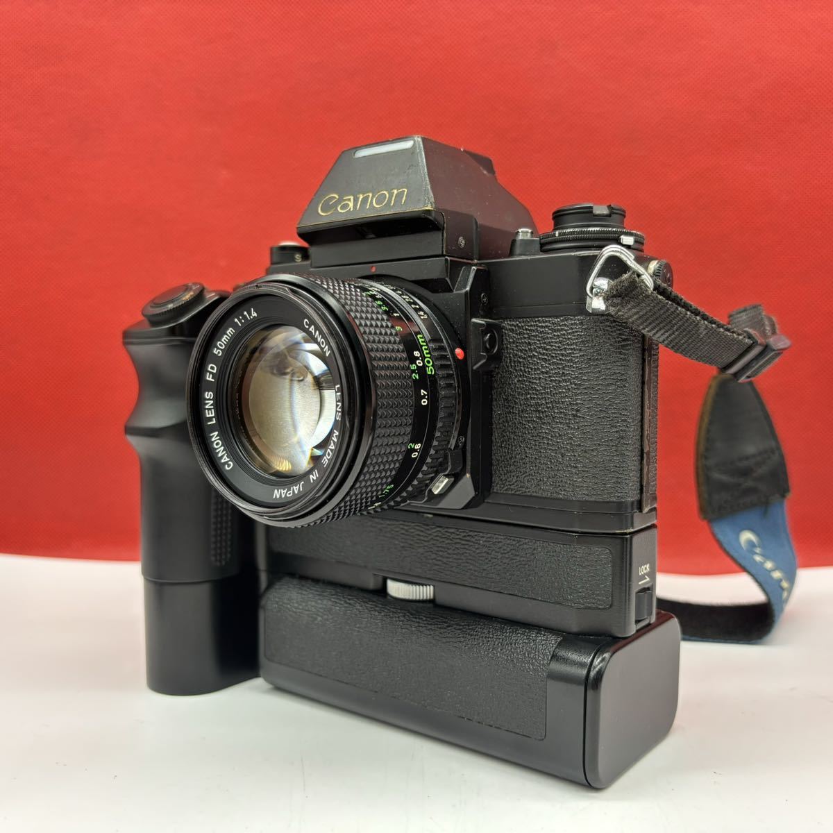 ◆ Canon New F-1 フィルムカメラ 一眼レフカメラ ボディ New FD 50mm F1.4 / 28mm F2.8 レンズ AEモータードライブFN 動作OK キャノン_画像2