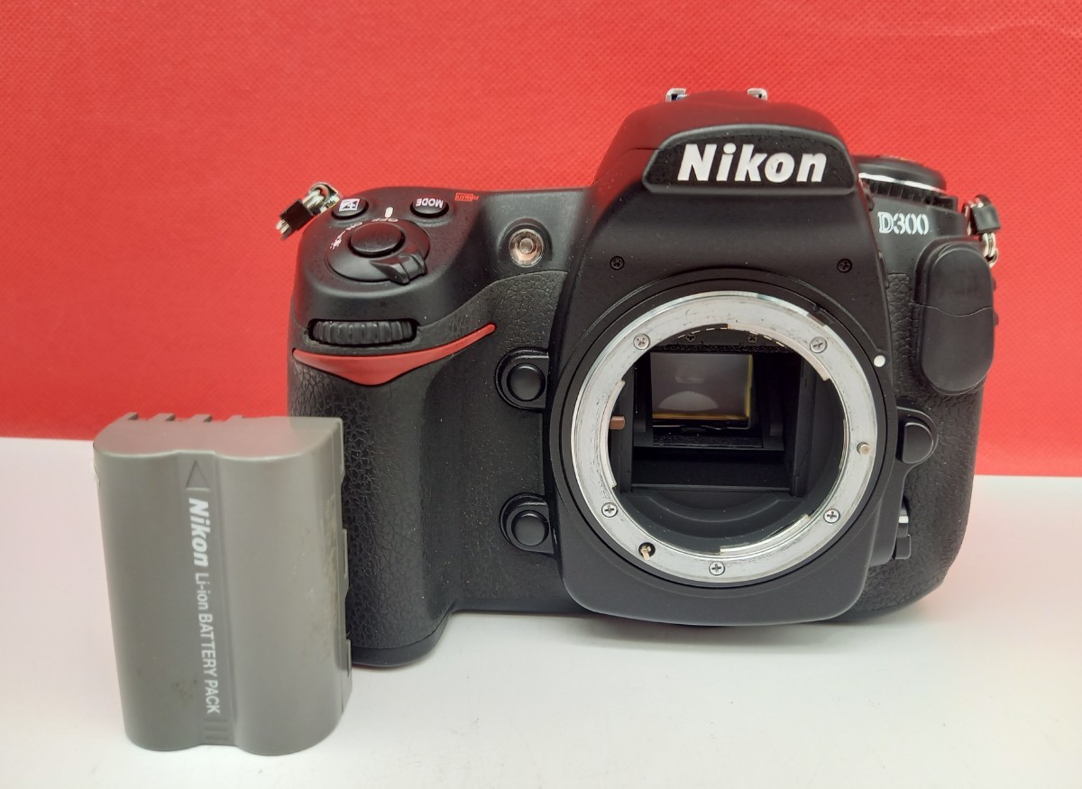 ■ Nikon D300 デジタル一眼レフカメラ ボディ 動作確認済 シャッター、フラッシュOK ニコン_画像1