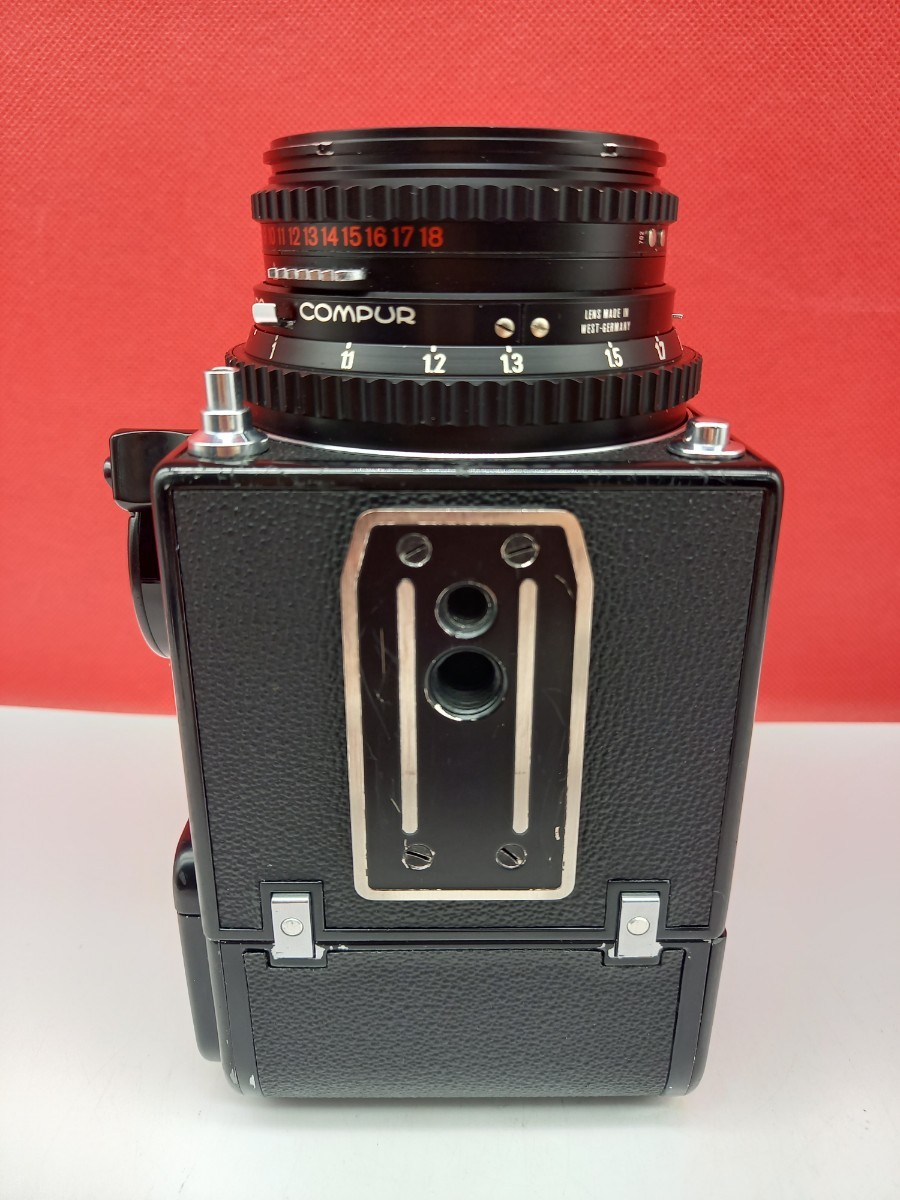 ■防湿庫保管品 HASSELBLAD ★500C/M ボディ Planar F2.8 80mm レンズ 中判フィルムカメラ シャッター、露出計OK 付属品 ハッセルブラッド_画像6