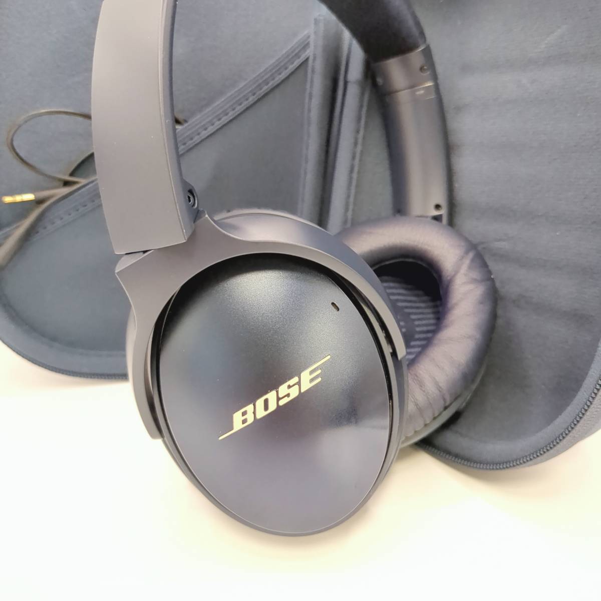 BOSE ボーズ QuietComfort クワイエットコンフォート 35Ⅱ headphones ヘッドホン Limited Edition Midnight Blue ミッドナイトブルー_画像3