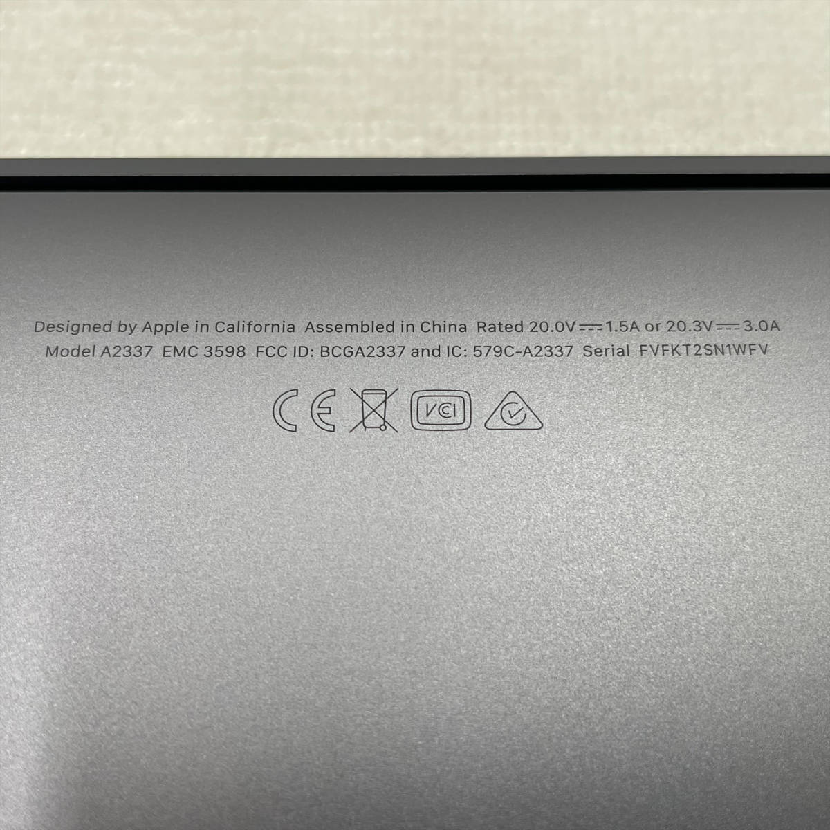 小#6214　充放電回数7回！　MacBook Air　2020年モデル　M1チップ　13インチ　8GBユニファイドメモリ　256GB SSD　シルバー　M2337　箱付_画像7