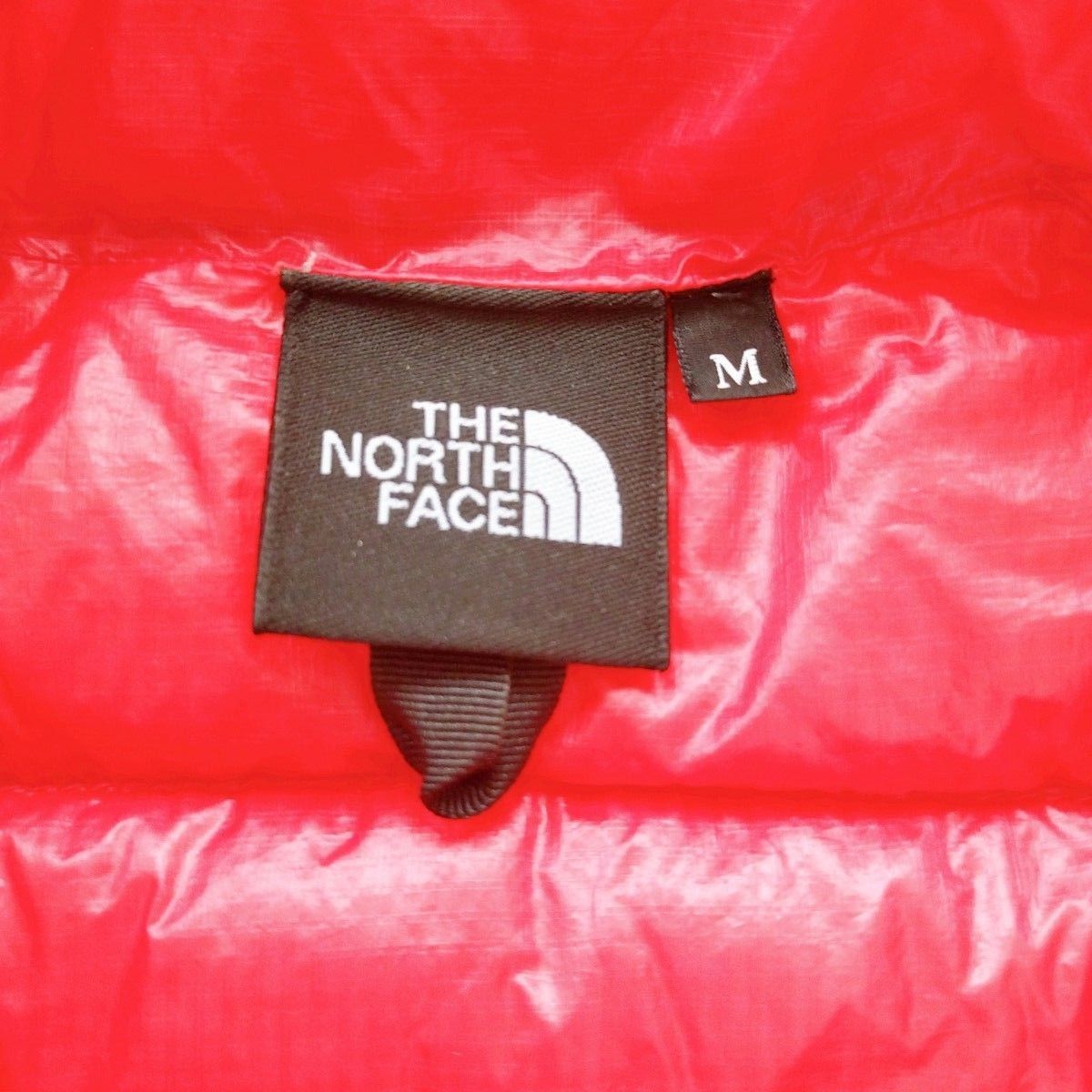 THE NORTH FACE ライトヒートジャケット Mサイズ ダウンジャケット ノースフェイス レッド