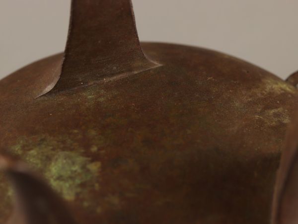 中国古玩 唐物 古銅造 饕餮文 香炉 時代物 極上品 初だし品 C4017の画像10