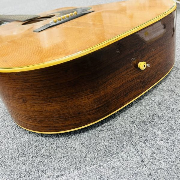 X246-Z1-1082 Morris モーリス THE BEST QUALITY GUITAR ザベストクオリティギター W-20 1975年製 アコースティックギター 本体 弦楽器 ②_画像7