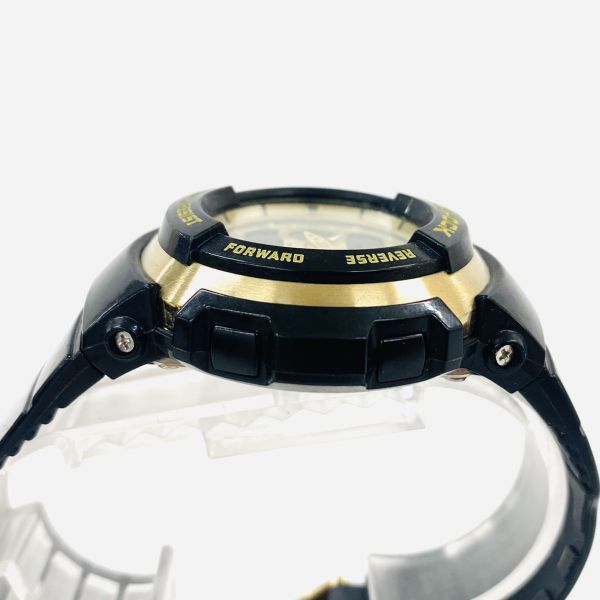 Y604-Z5-680 CASIO カシオ G-SHOCK ジーショック クオーツ 2針 デジタル 箱付き ブラック×ゴールド メンズ 腕時計 G-300G ウォッチ 時計④_画像4