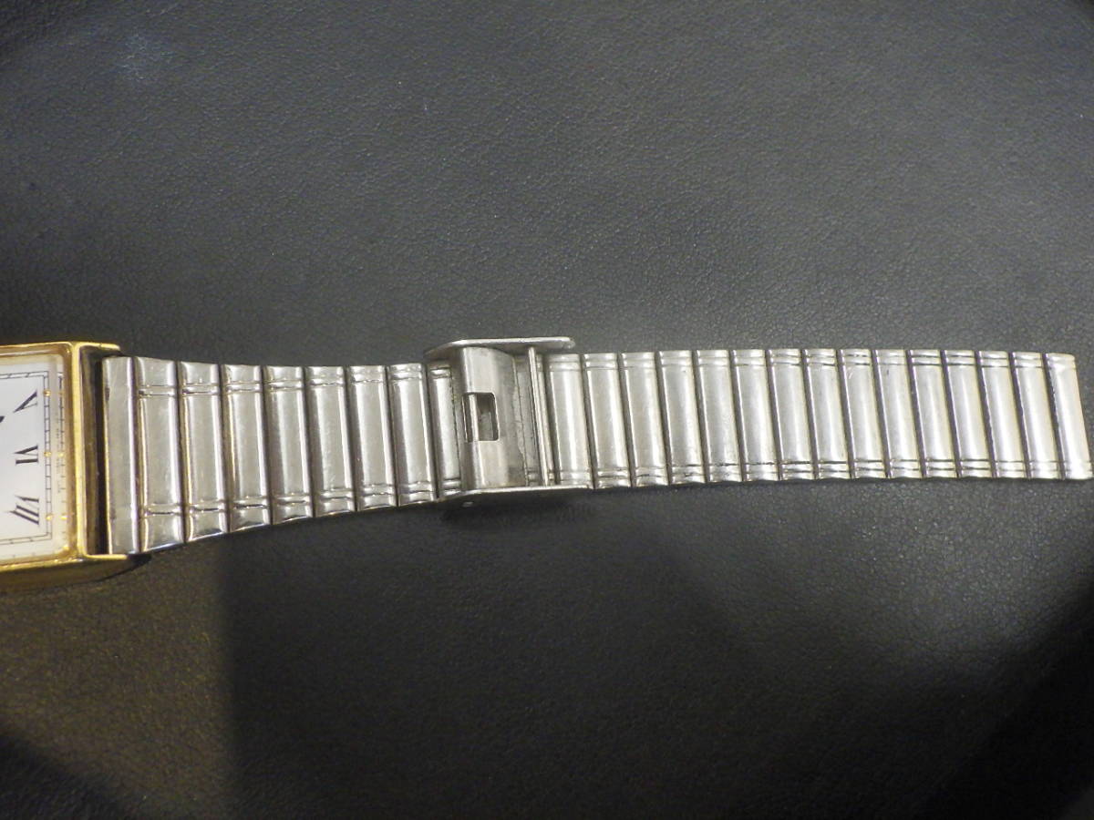 セイコー 腕時計 V701-5E10 クオーツ メンズ SEIKOの画像4