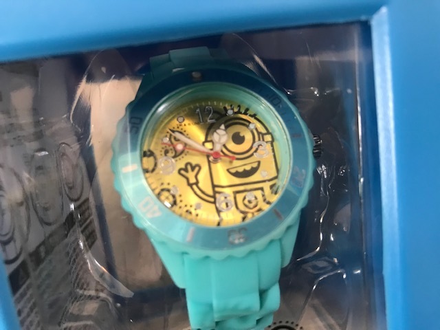  Mini on z watch wristwatch unused 