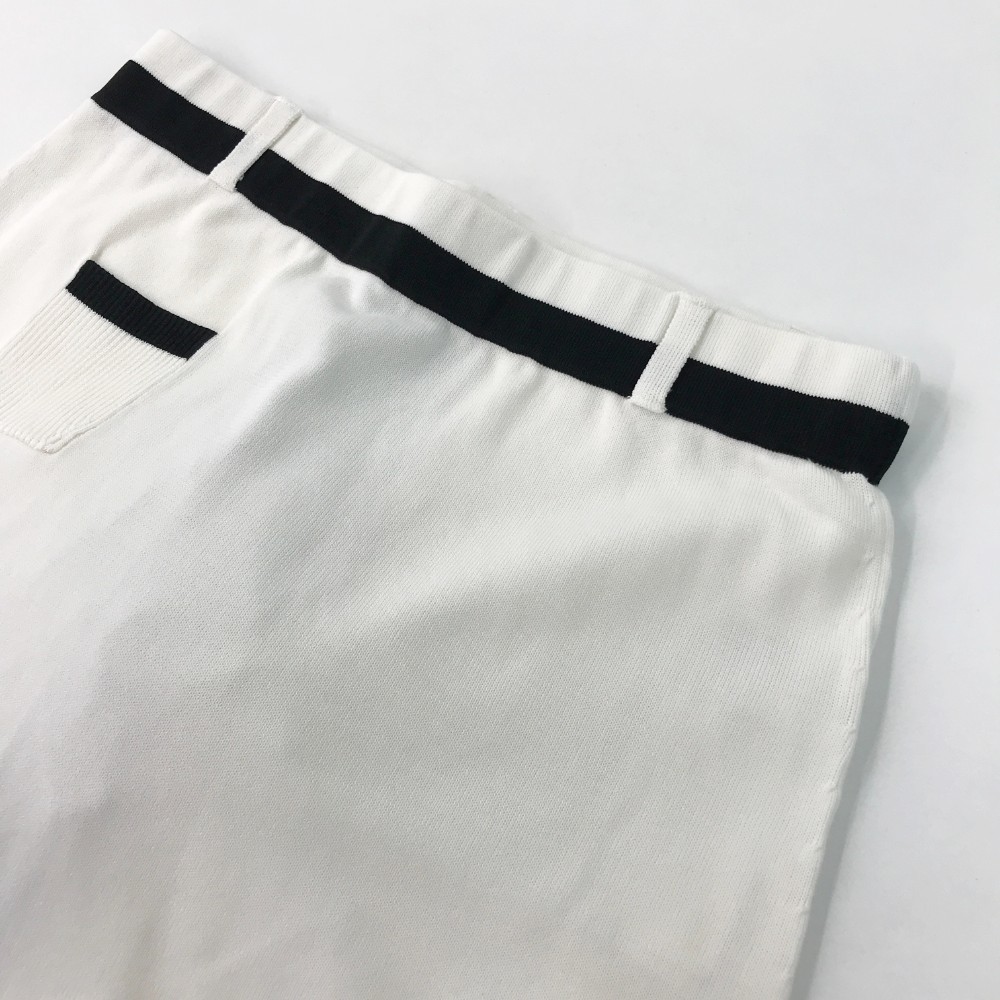 新品】ARCHIVIO アルチビオ A858204 ニットスカート ロゴ 新品】ARCHIVIO アルチビオ A858204 ニットスカート ロゴ