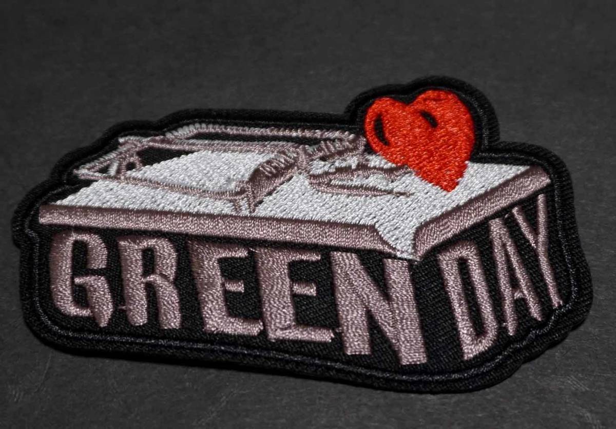 赤心罠GD■新品 『GREEN DAY 』 グリーン.デイ アメリカ ハート　トラップ　刺繍ワッペン◆ 音楽 ミュージック◆■洋服・衣類・衣服DIY_画像3