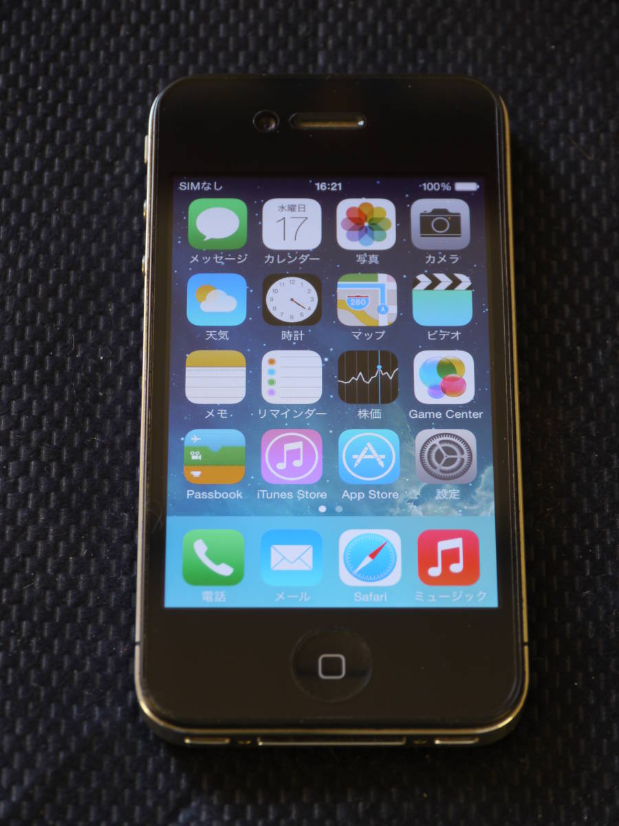 SoftBank　Apple　iPhone 4　16GB　Black ブラック　MC603J/A　スマートフォン　動作確認済　ワイヤレスキーボードケース付_画像1