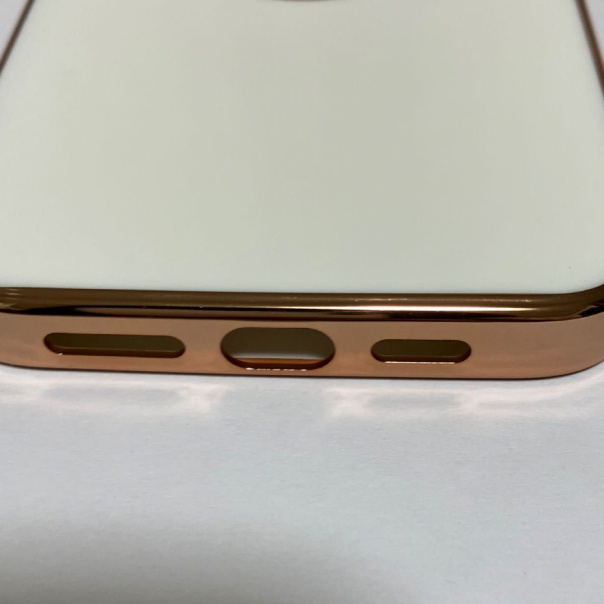 iPhone14 Pro  カバー　ホワイト　ピンクゴールド スマホケース