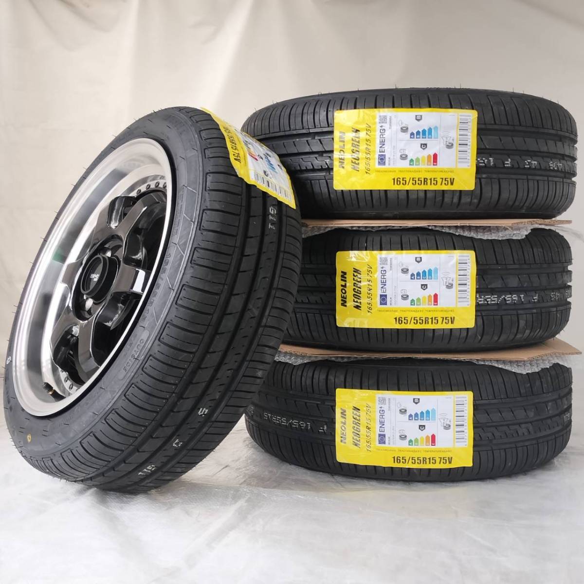 新品 15インチ 6.5J ＋40 4-100 ブラック タイヤ付4本SET 165/55R15 カスタム チューナーサイズ (W2315-0)_画像6