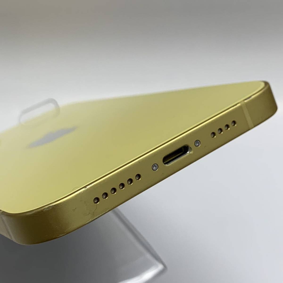 27450円 Apple iPhone14Plus 256GB Apple版SIMフリー MR633J/A 27450円 Apple iPhone14Plus 256GB Apple版SIMフリー MR633J/A