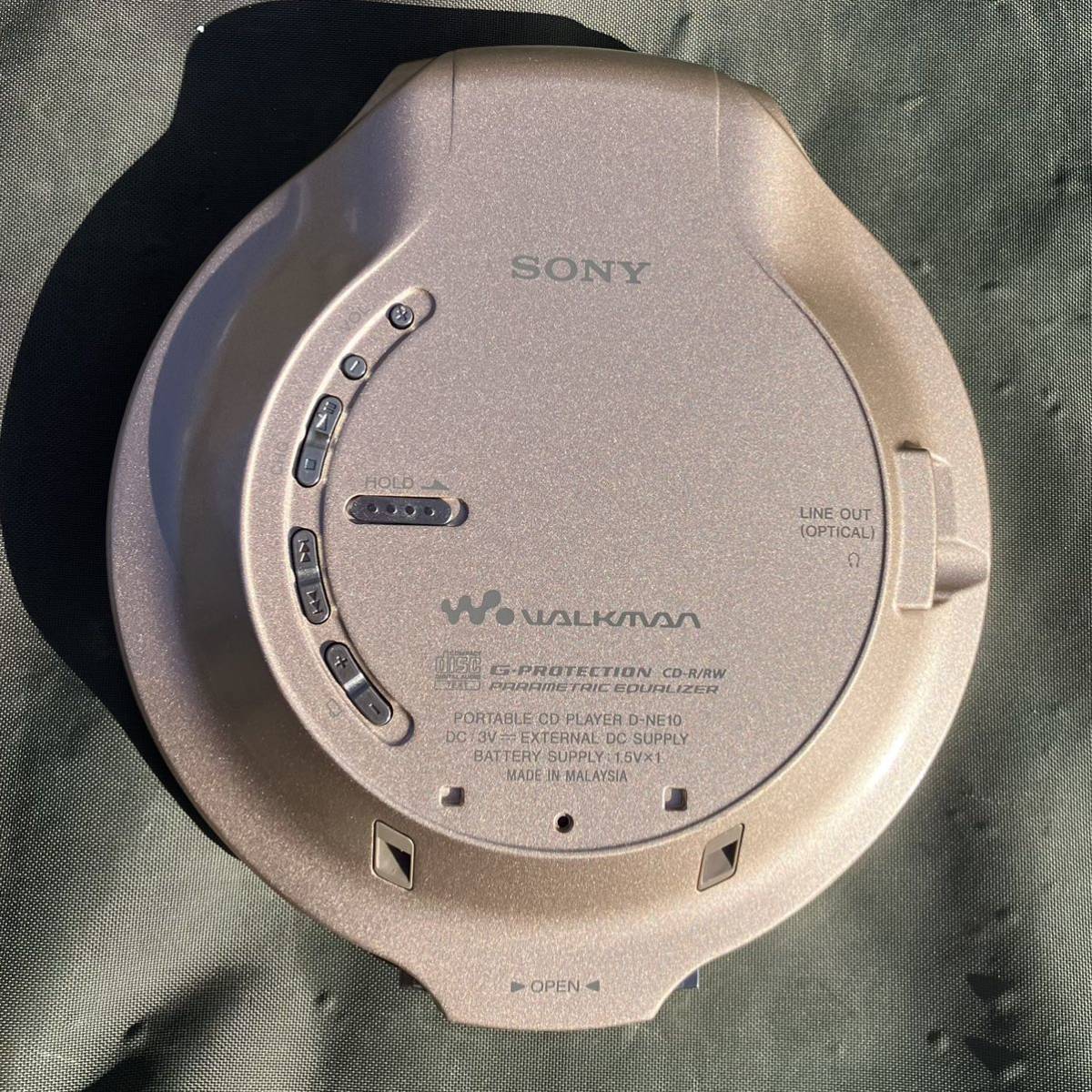 ヴィンテージ SONY 2003年　CDウォークマン D-NE10 本体のみ　ジャンク品　送料無料_画像2