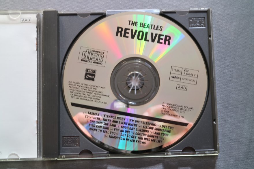 中古CD　BEATLES　ビートルズ　REVOLVER　レボルバー_画像3