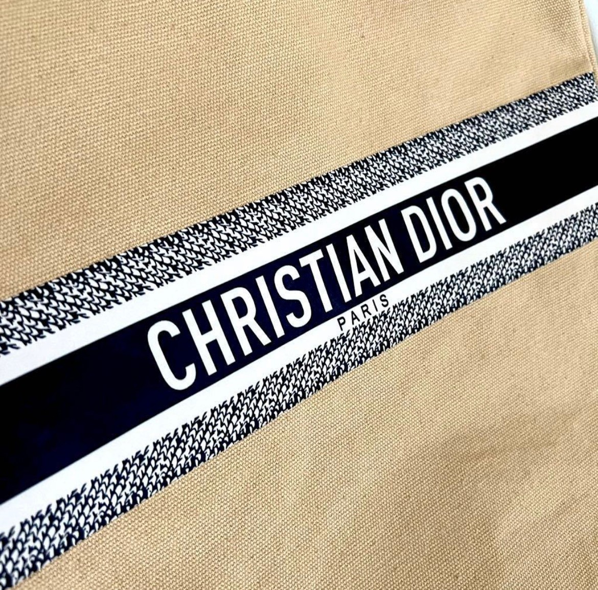 ディオール ノベルティ トートバッグ dior2023モデル エコバッグ ディオール ノベルティ トートバッグ dior2023モデル エコバッグ