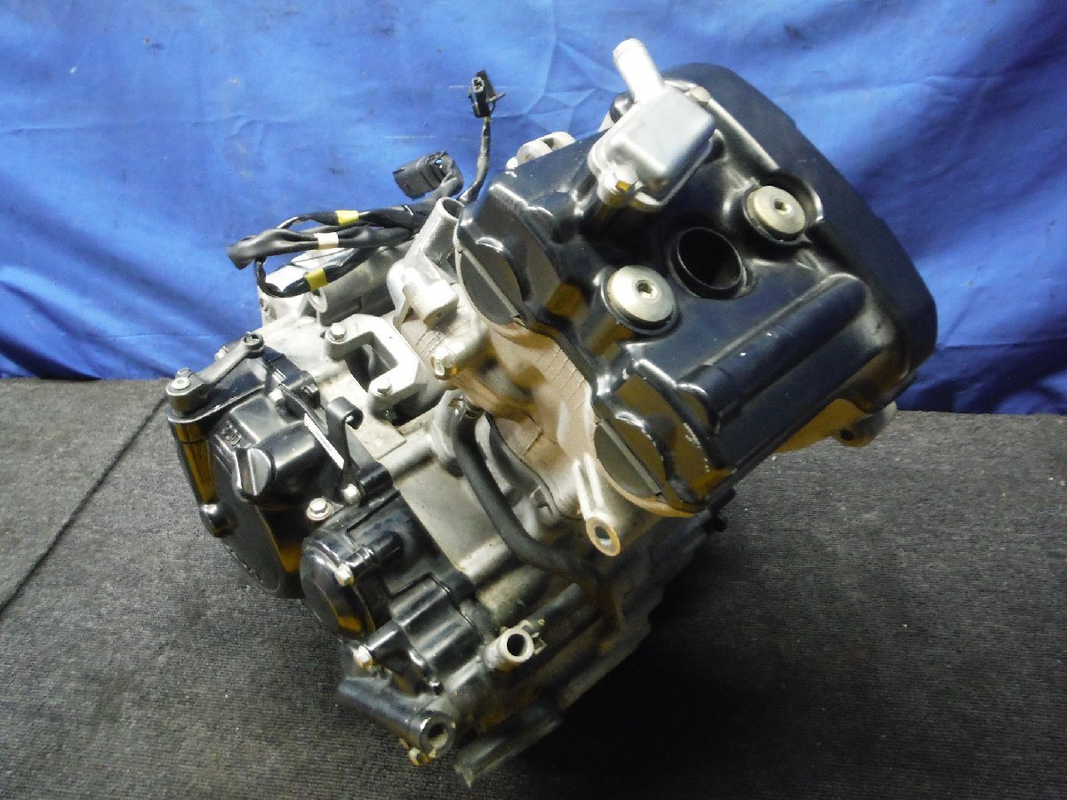 GSX-R125　DL33B　　エンジン　実動確認済　セルモーター付　型式　CFA1　　「送料表」あり　③　GSXR125_画像6