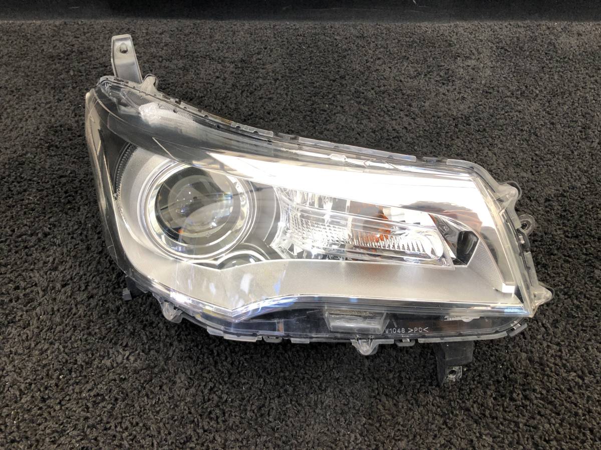 日産 デイズ B21W 右ヘッドランプ HID STANLEY W1048 26010-6A02K 2015年 574462_574462