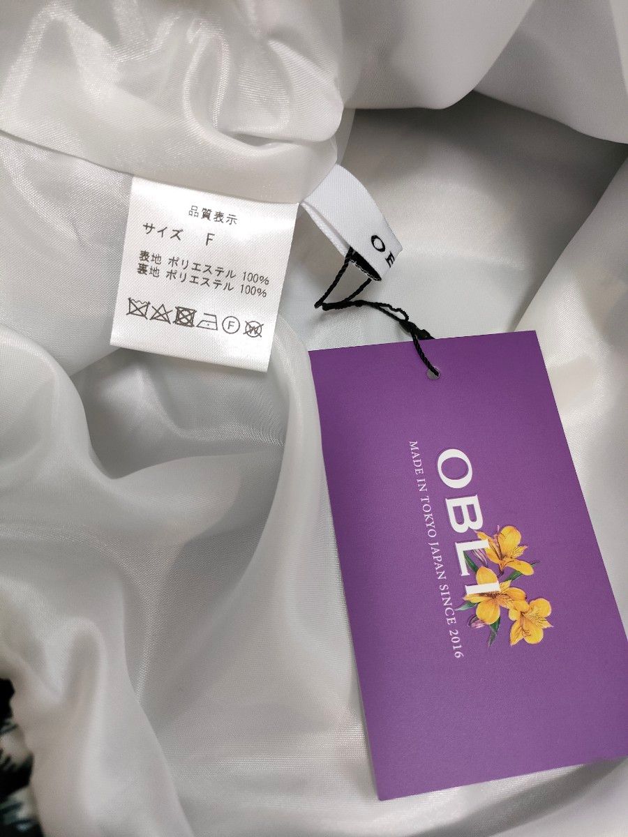 新品タグ付き OBLI オブリ かすれドットバルーンスカート 完売品