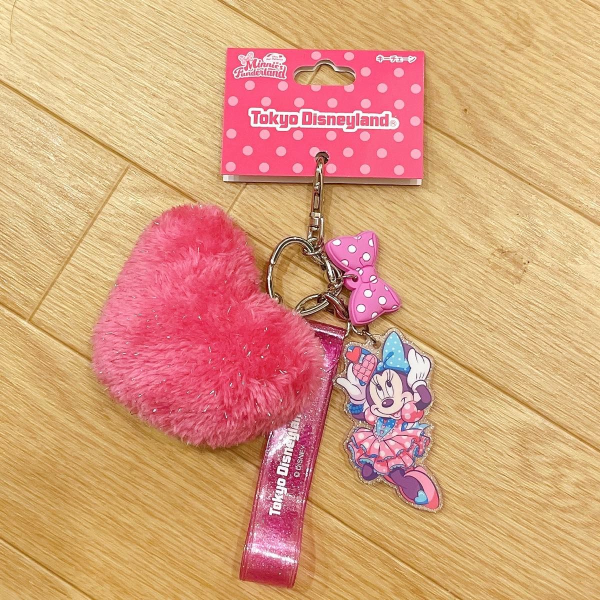 ディズニー パルパルーザ ミニー ファンダーランド キーチェーン ディズニー パルパルーザ ミニー ファンダーランド キーチェーン