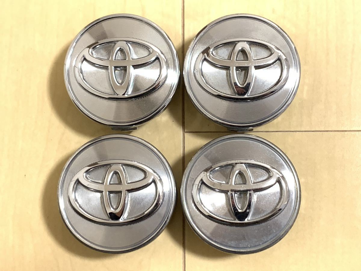 トヨタ TOYOTA純正 マークX プリウスα アイシス センターキャップ 4個 中古 送料税込￥700_画像1