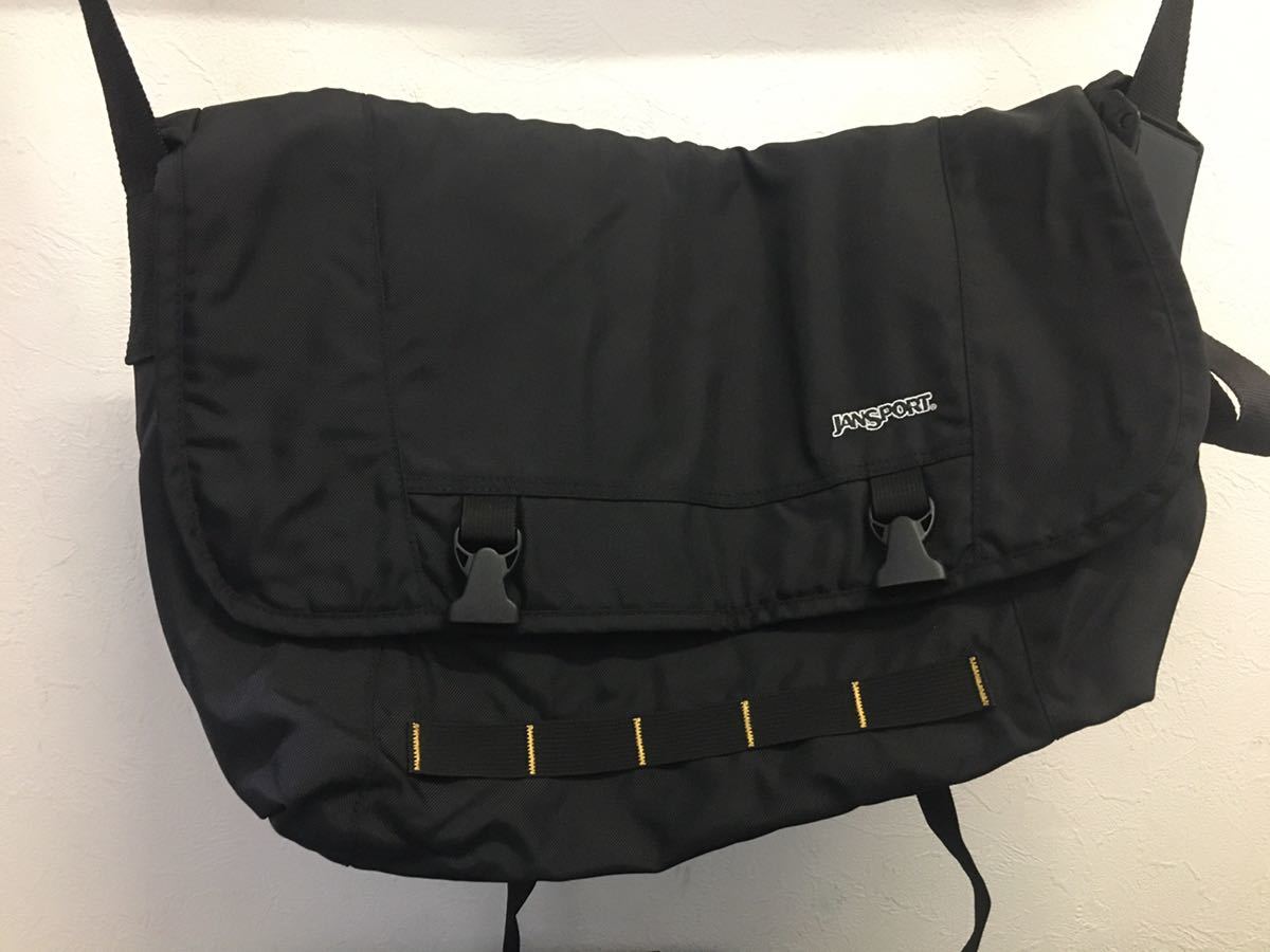 未使用 JANSPORT ジャンスポーツ　大容量　ショルダーバッグ　ブラック 240103_画像4