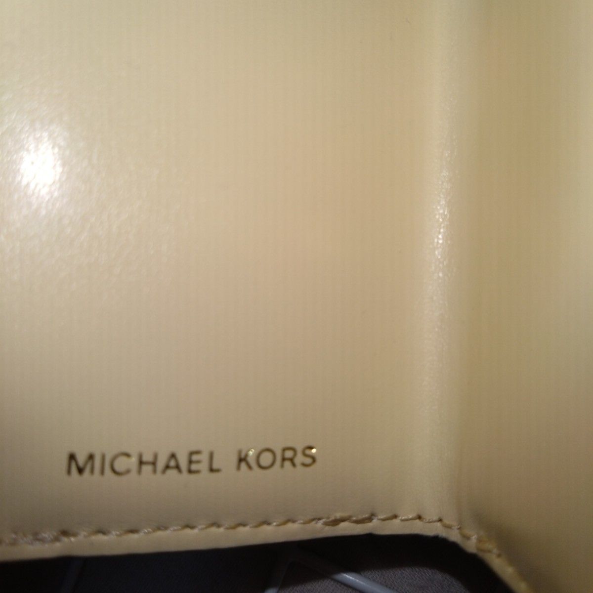 MICHAEL KORS　三つ折りミニウォレット　バイカラー