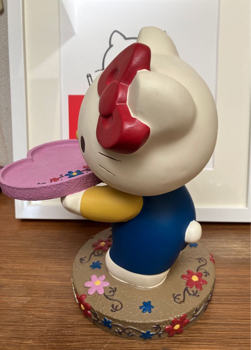 レア 2002年 キティちゃん ポリレジン 置物 プランター スタンド レア 2002年 キティちゃん ポリレジン 置物 プランター スタンド