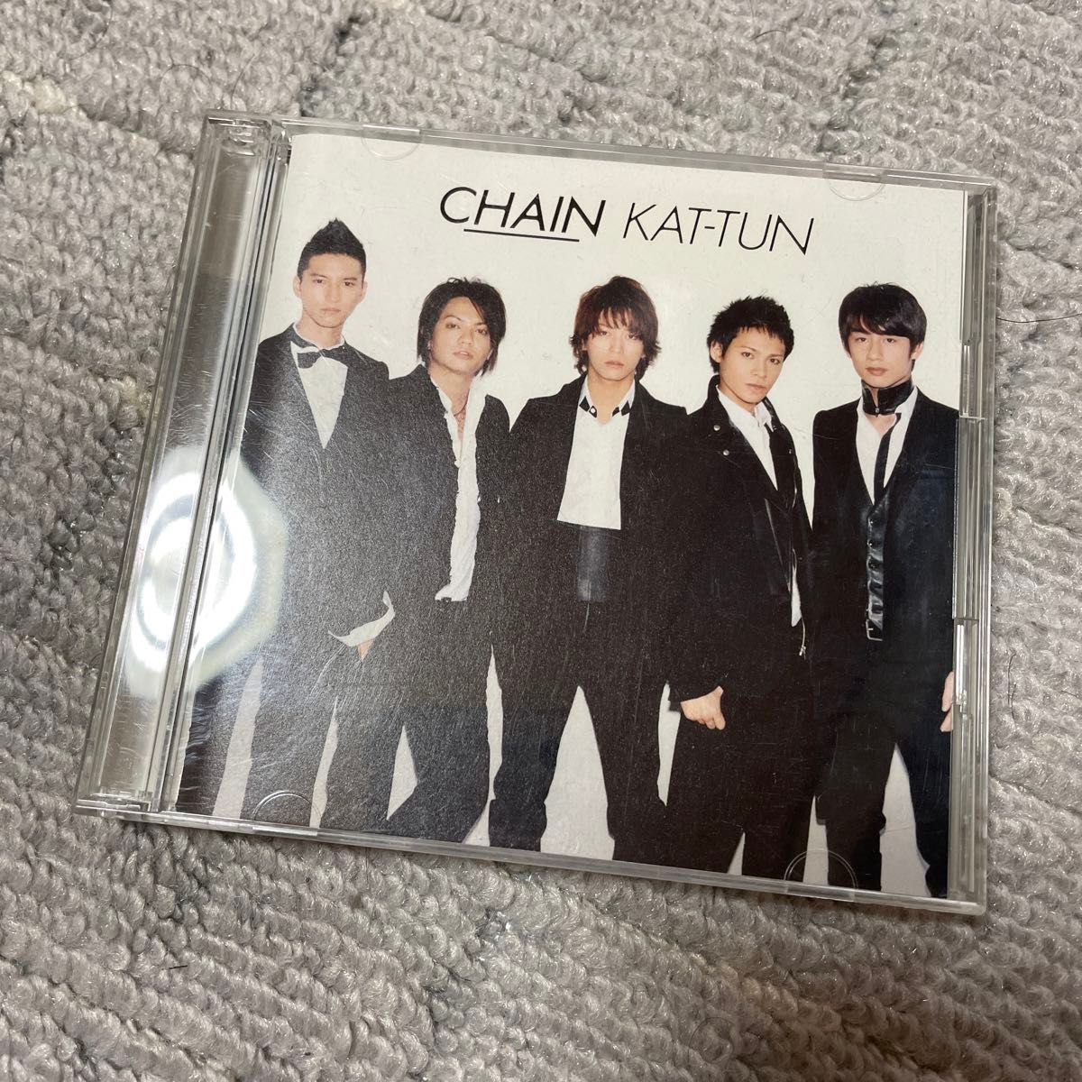 KAT-TUN  CHAIN