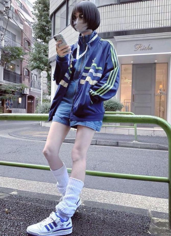 即決 90s ヴィンテージ adidas 胸3本ライン ビックシルエット ジャージ あのちゃん 同型 ネイビー グリーン イエロー サックスブルー