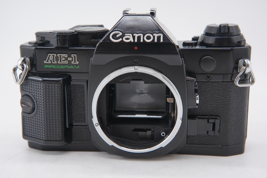 【 良品 】 キャノン 鳴き無し CANON AE-1 Program ブラック　 フィルムカメラ　ＭＦ #151_画像3