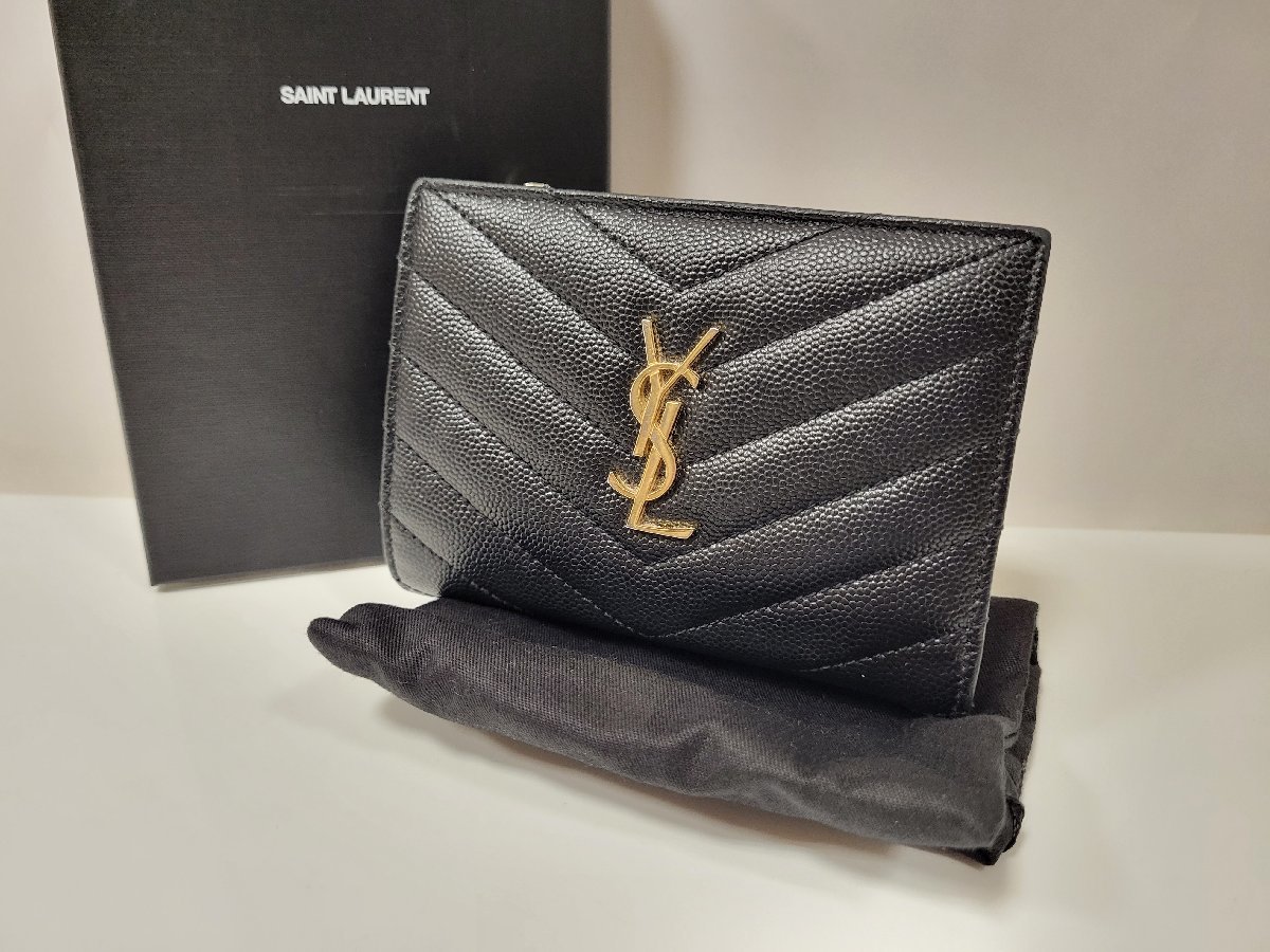 ★SAINT　LAURENT　サンローラン　二つ折り財布　668287　キャビアスキン　コンパクトジップ　付属品有　中古★003358_画像1