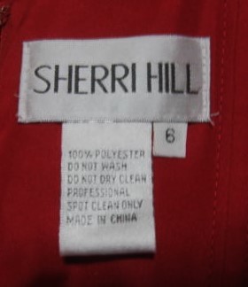 [美品]SHERRI HILL 全身がリボンみたいなフリル付き ドレス（USサイズ6)赤　サテン生地　ワイヤー入り_画像6