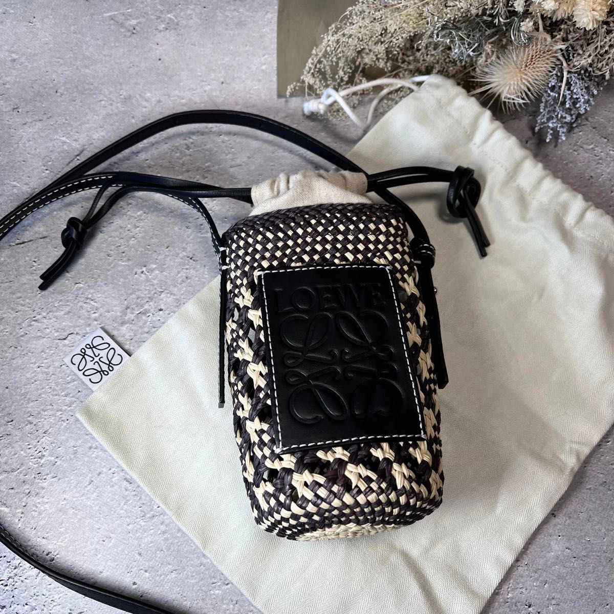 LOEWE ロエベ シリンダーポケット ショルダーバッグ|Yahoo LOEWE ロエベ シリンダーポケット ショルダーバッグ|Yahoo