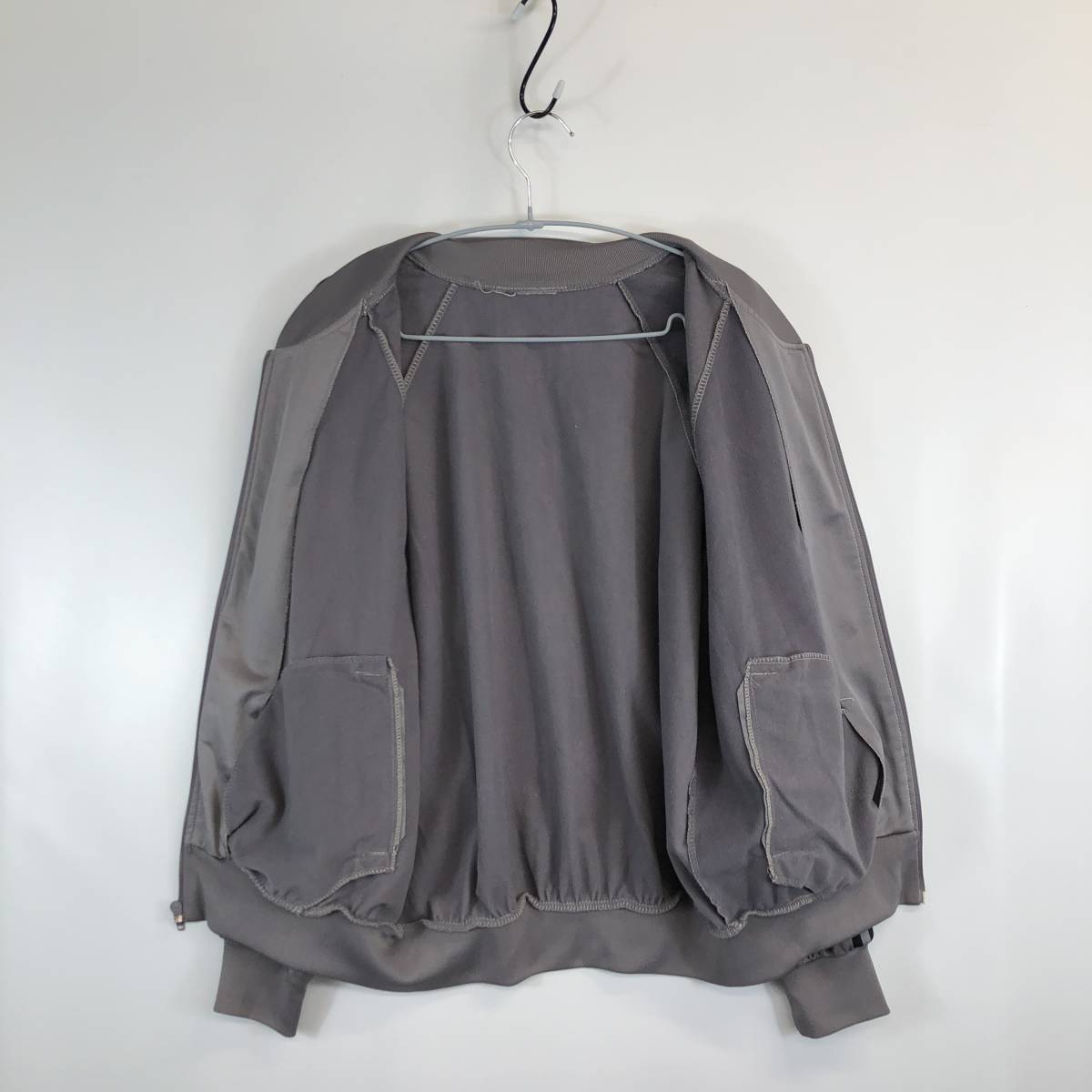 90s アディダス adidas トラックジャケット ジャージ グレー系 90s アディダス adidas トラックジャケット ジャージ グレー系