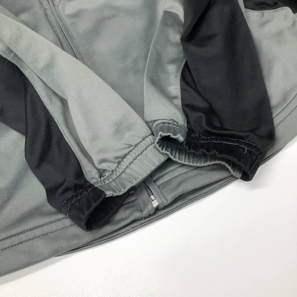アスレタ ATHLETA ジャージ セットアップ ブラック グレー L アスレタ ATHLETA ジャージ セットアップ ブラック グレー L