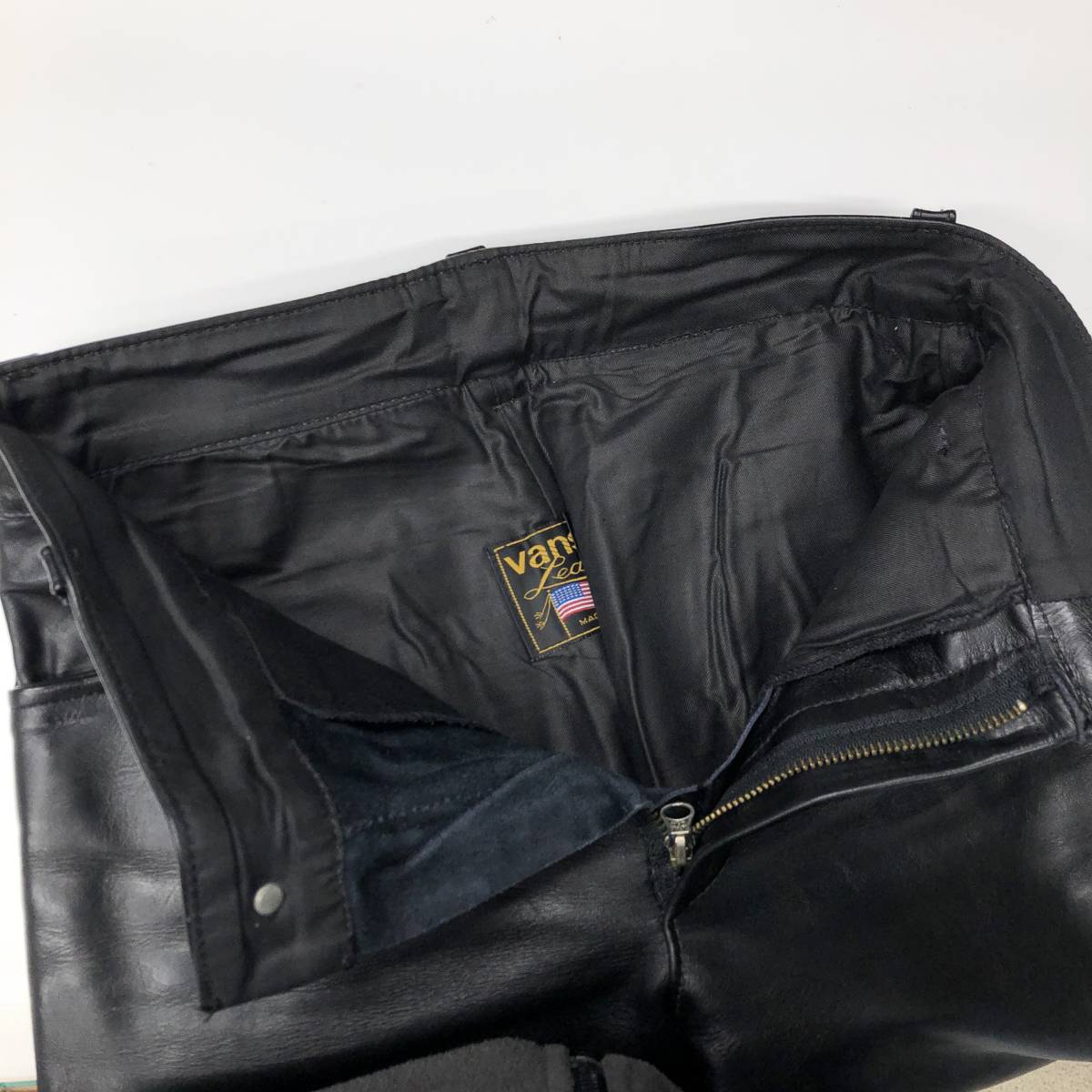 USA製 VANSON バンソン レザーパンツ ブラック 30サイズ 裏地 USA製 VANSON バンソン レザーパンツ ブラック 30サイズ 裏地