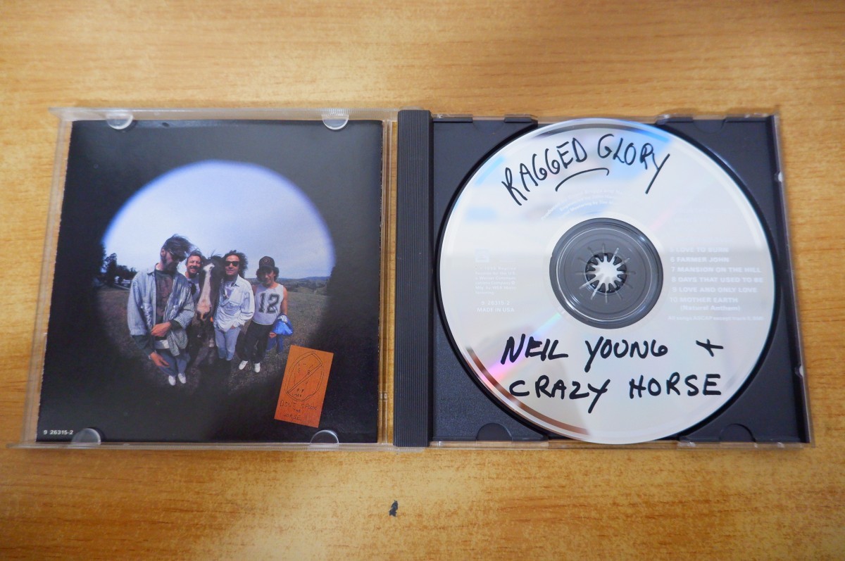 CDk-3174 Neil Young + Crazy Horse / Ragged Glory_画像3
