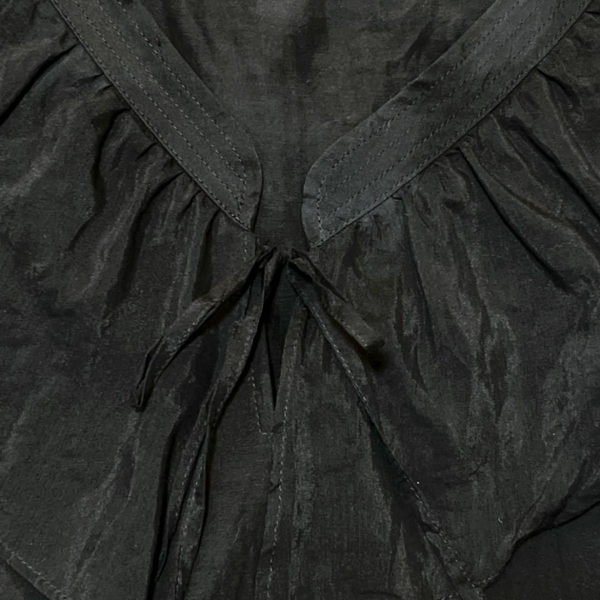 美品★イウエンマトフ　AEWEN MATOPH　ビックカラー　ブラウス　リボン　薄手　とろみ　ブラック　フリーサイズ