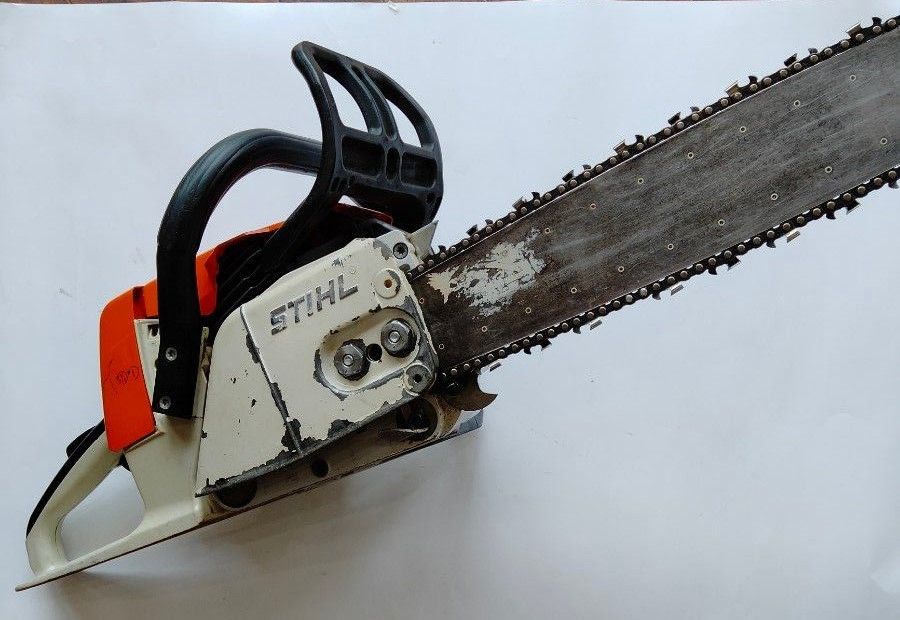 すぐに使えます プロモデル 良好 稼働品 整備済み STIHL MS 240 すぐに使えます プロモデル 良好 稼働品 整備済み STIHL MS 240