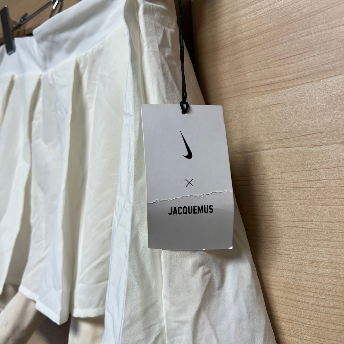 新品タグ付き　NIKE jacquemus スカート　ショートパンツ　ホワイト　