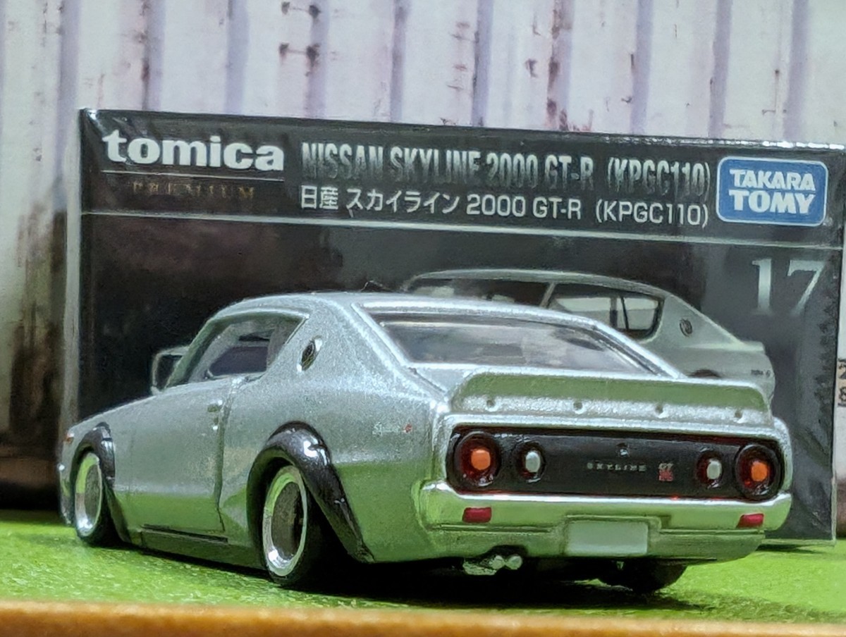 * Tomica premium . Nissan Skyline Ken&Mary GT-R modified deep rim, lowdown,* besides various exhibiting!