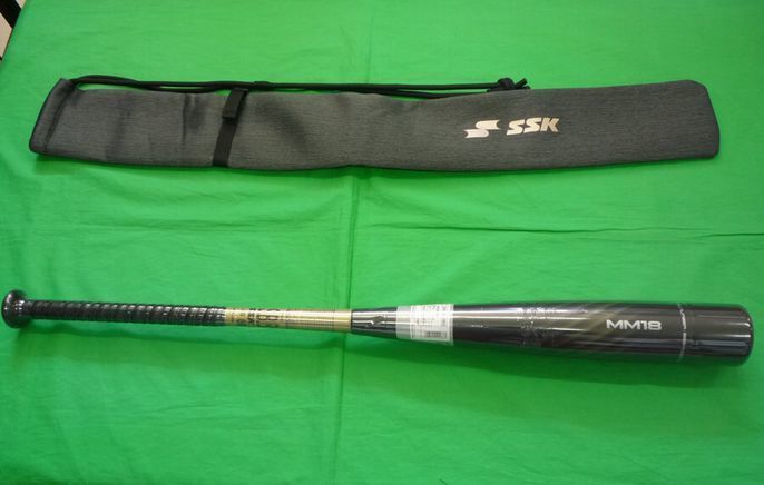 41 36％引 SSK 一般軟式用バット MM18ミドル 84cm710g SBB4023MD 新品_画像1