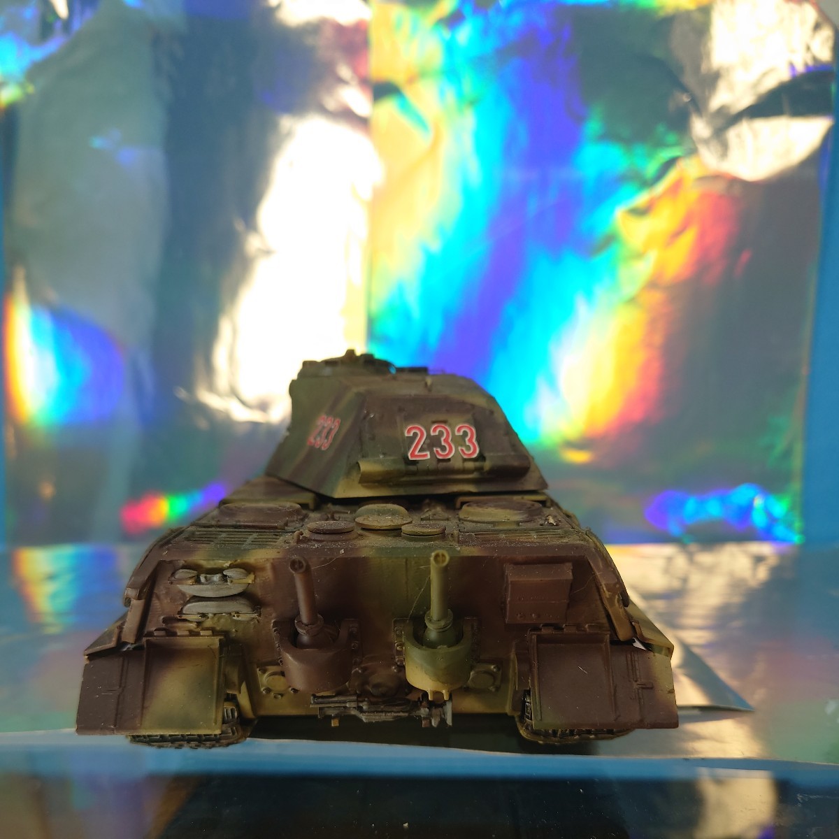 田宮模型 1/35 MMシリーズ ドイツ重戦車 キングタイガー (ポルシェ砲塔) 塗装済み完成模型 _画像4