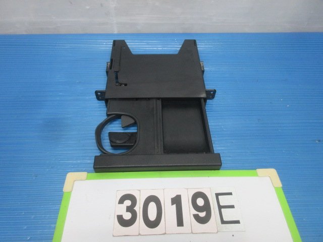 !3019E トッポ H42 H42A 純正 ドリンクホルダー カップホルダー コースター 送料520円_画像1