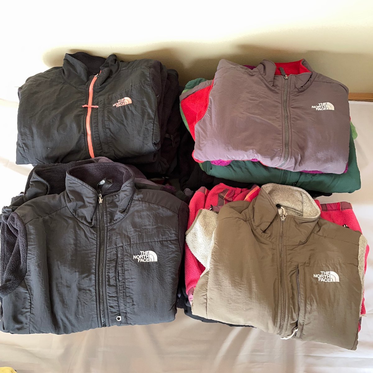 1スタ　ザノースフェイスのみ　アメリカ古着　ベール　50着　フリース　デナリジャケット　レディース THE NORTH FACE まとめ売り 洗濯済_画像6