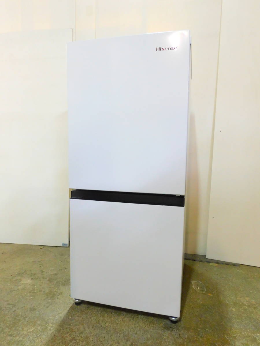 m553 ♪美品♪2021年製♪ Hisense ハイセンス ノンフロン冷凍冷蔵庫 HR-D1304 135L 耐熱トップテーブル 大容量ドアポケット